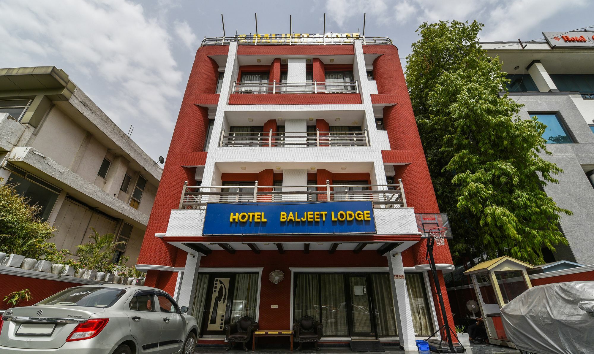 Hotel Baljeet Lodge นิวเดลี ภายนอก รูปภาพ